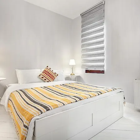 Private & Modern 4-floors Near Galata Port Provincia di Istanbul