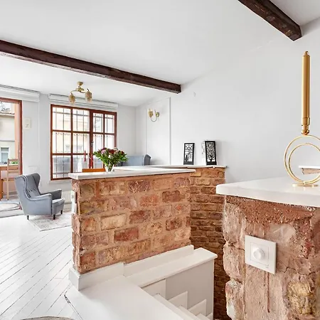 Villa Private & Modern 4-floors Near Galata Port *