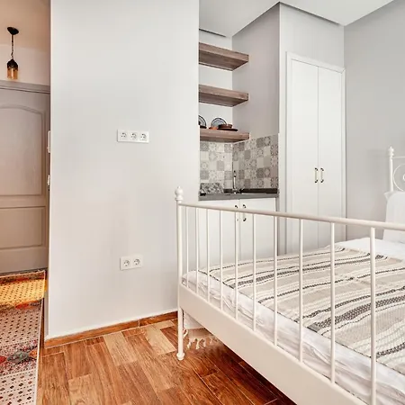 Private & Modern 4-floors Near Galata Port Villa
